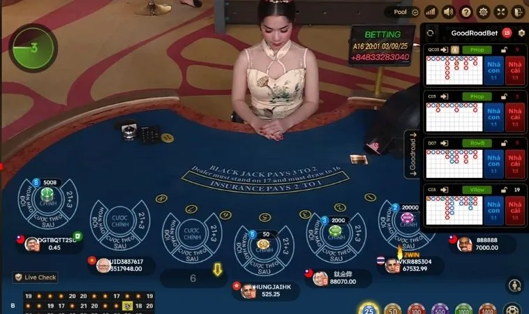 Chơi Blackjack Tại V7Bet cùng dealer chia bài xinh đẹp